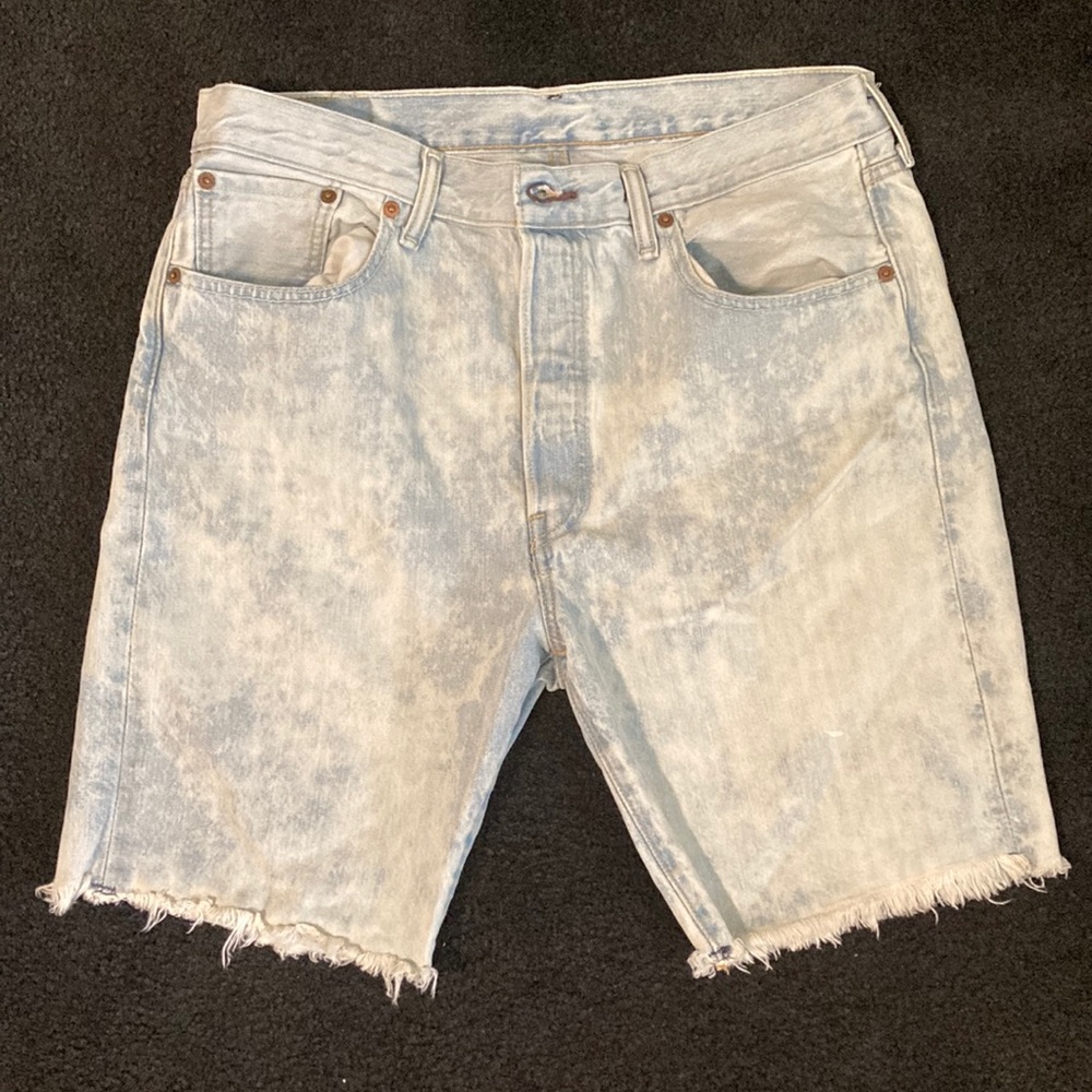 Levi Strauss 501 jean short 34w